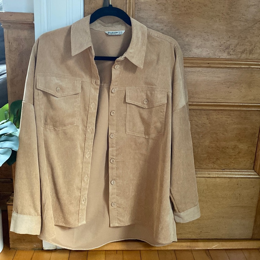 Astradivarius Beige Button Up Jacket
